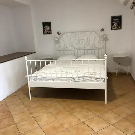 Ahora Apartment Mamaia